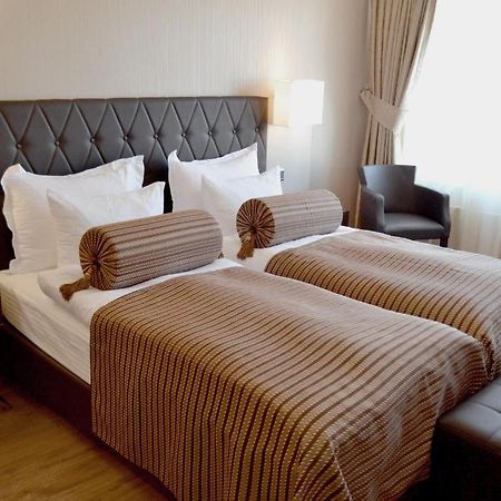Hotel Vier Jahreszeiten Berlin City Δωμάτιο φωτογραφία
